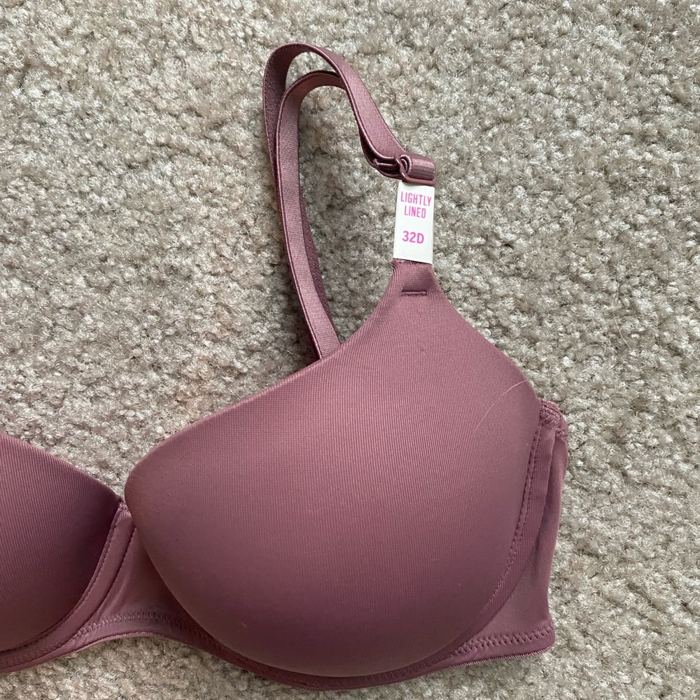 Victoria’s Secret PINK lightly lined bra